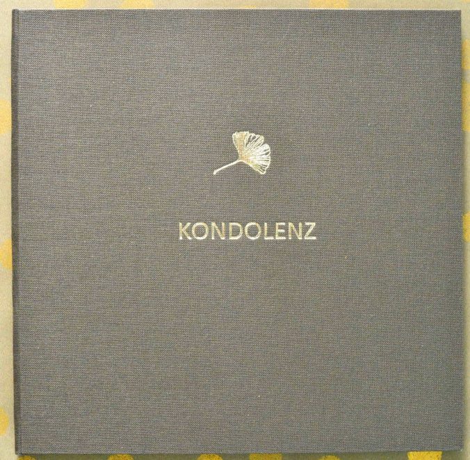 Kondolenzbuch dunkelgrau,, Motiv Gingkoblatt, Kondolenz, Teschner Werkraum Berlin, Baruther Akzidenzen, Ulrich Teschner