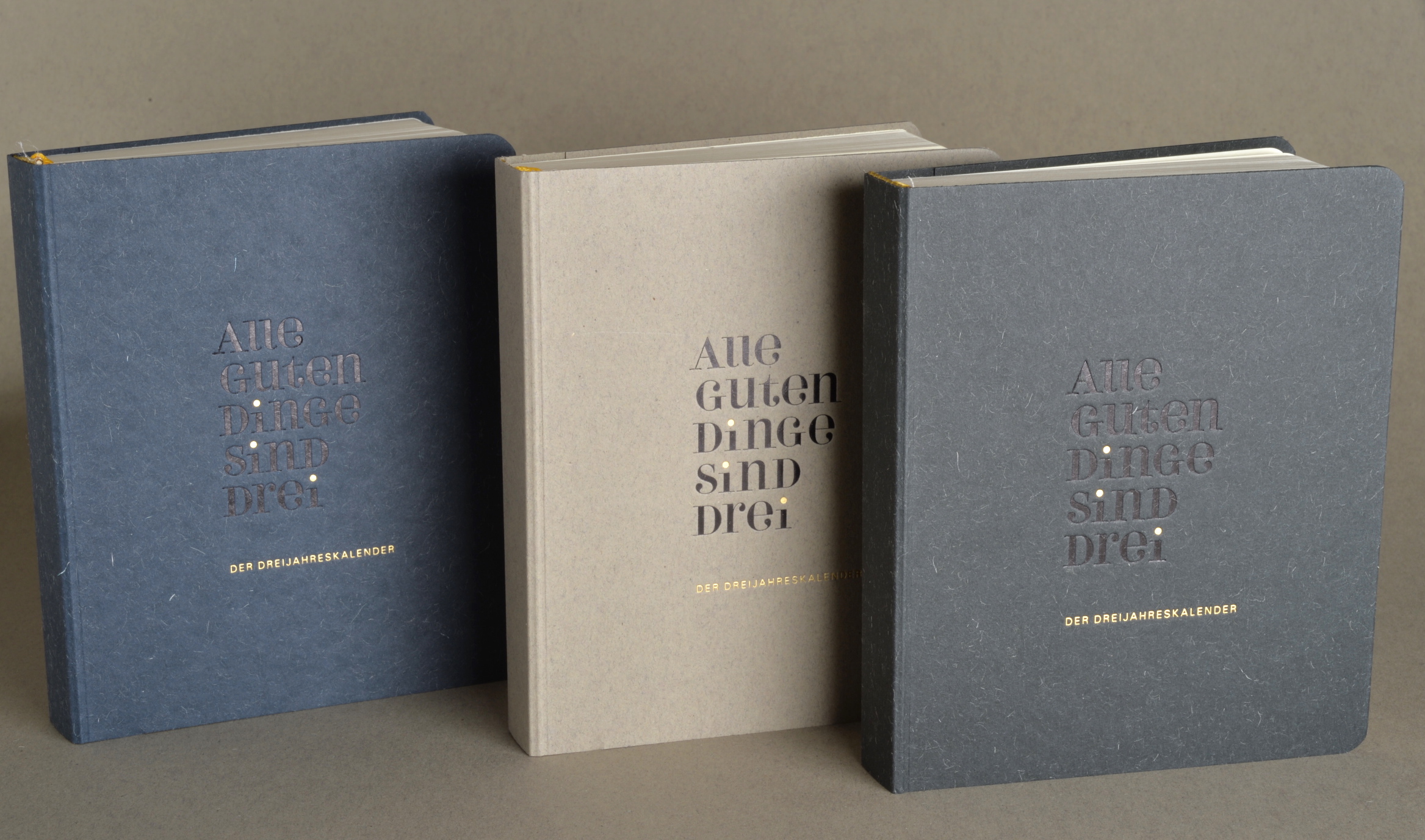 Dreijahreskalender, Tagebuch, nachhaltig hergestellt, Diary, minimalistisches Design, Hersteller Teschner-Werkraum Berlin